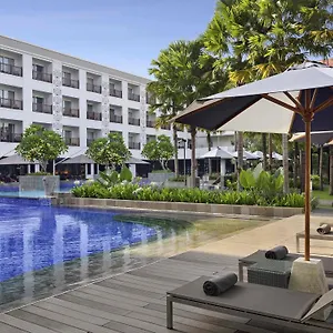 Grand Mercure Bali Семиньяк
